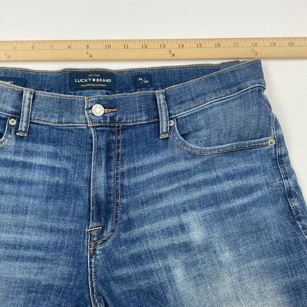 Lucky Brand Mens 221 Jeans Straight Leg Sz 36 X 30 Medium Wash Stretch - Picture 8 of 11